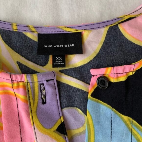 Who What Wear Long Sleeve Bright Floral Babydoll Long Sleeve Dress with Pockets - Picture 4 of 4